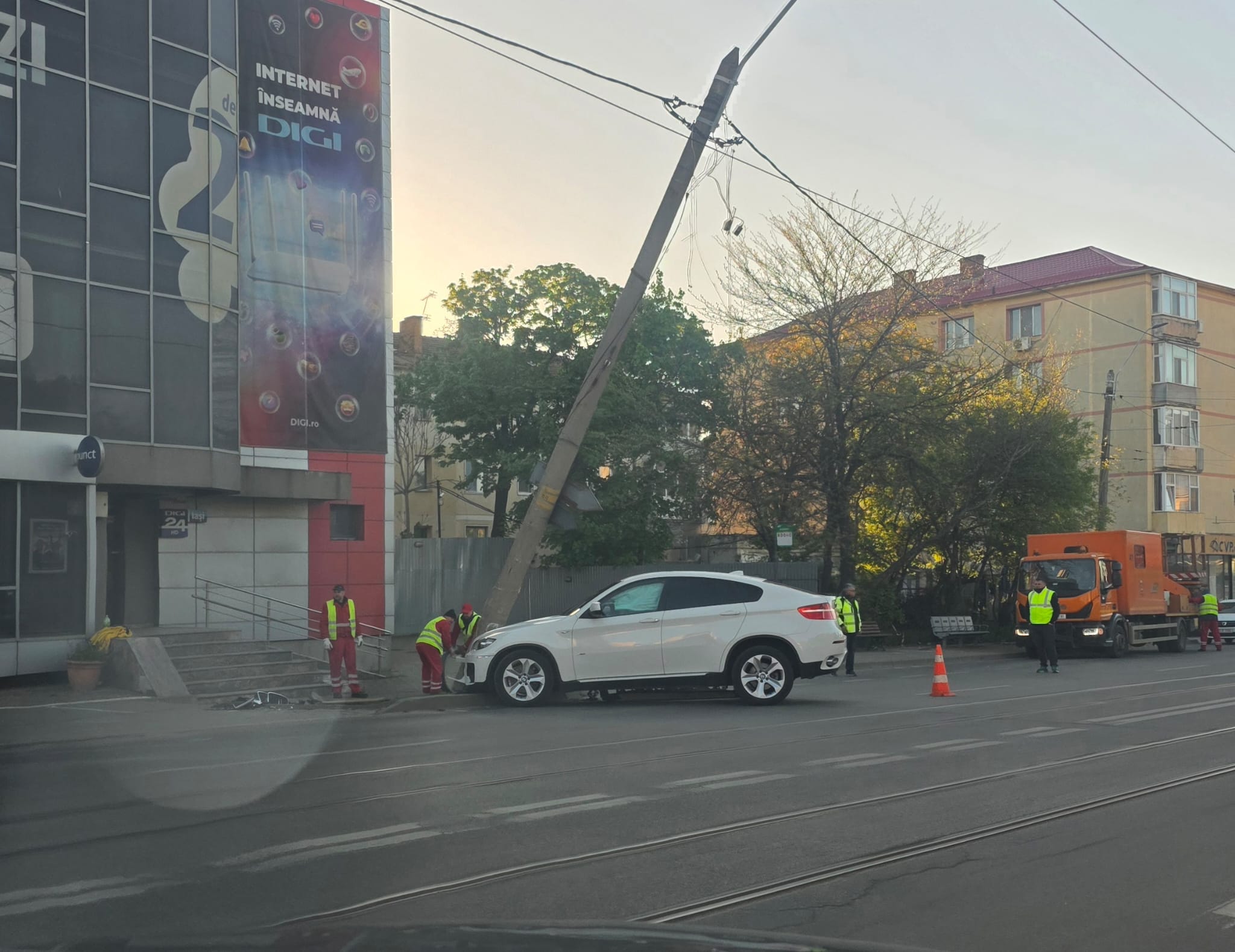accident bucsinescu (2)