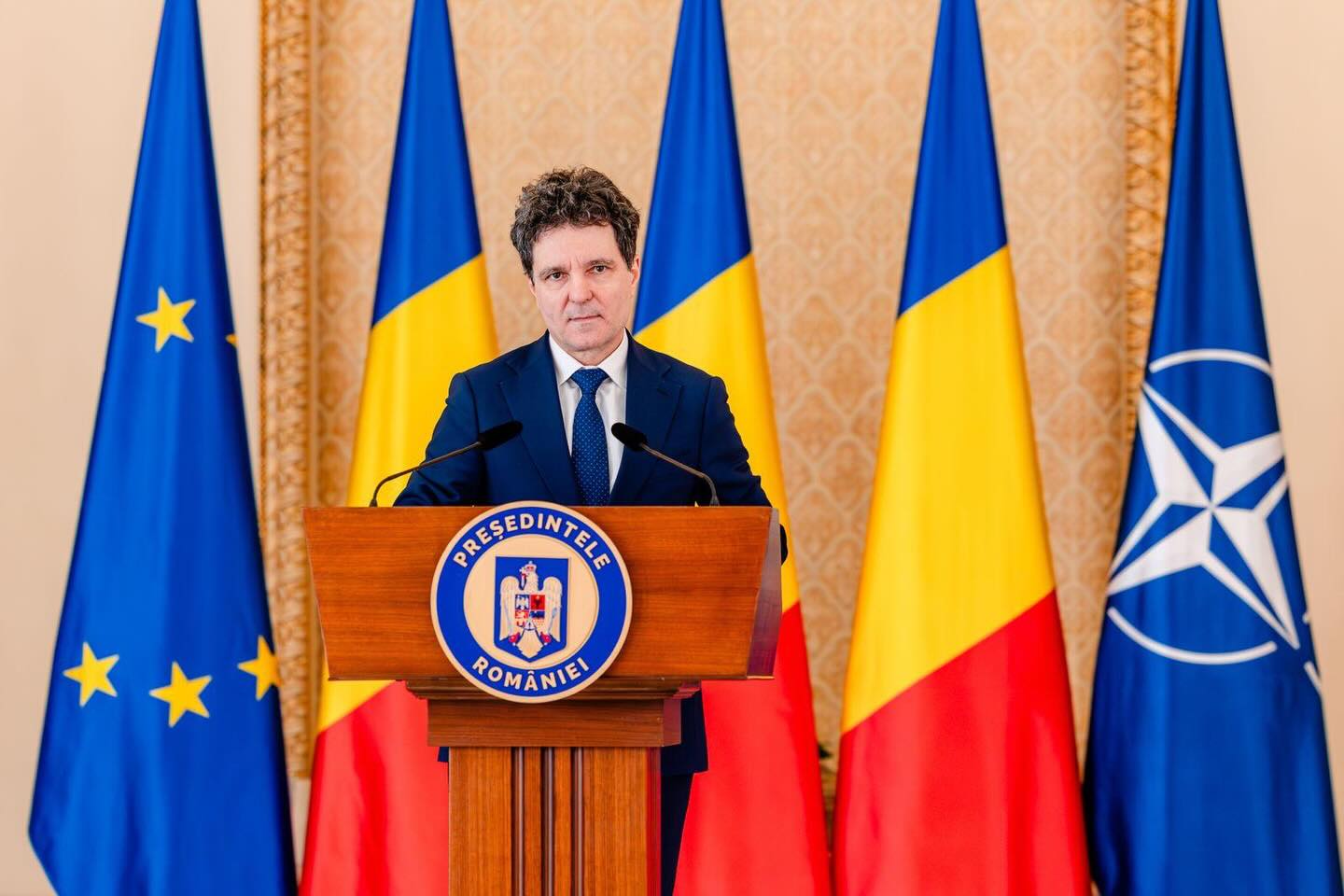 nicusor dan presedintele romaniei