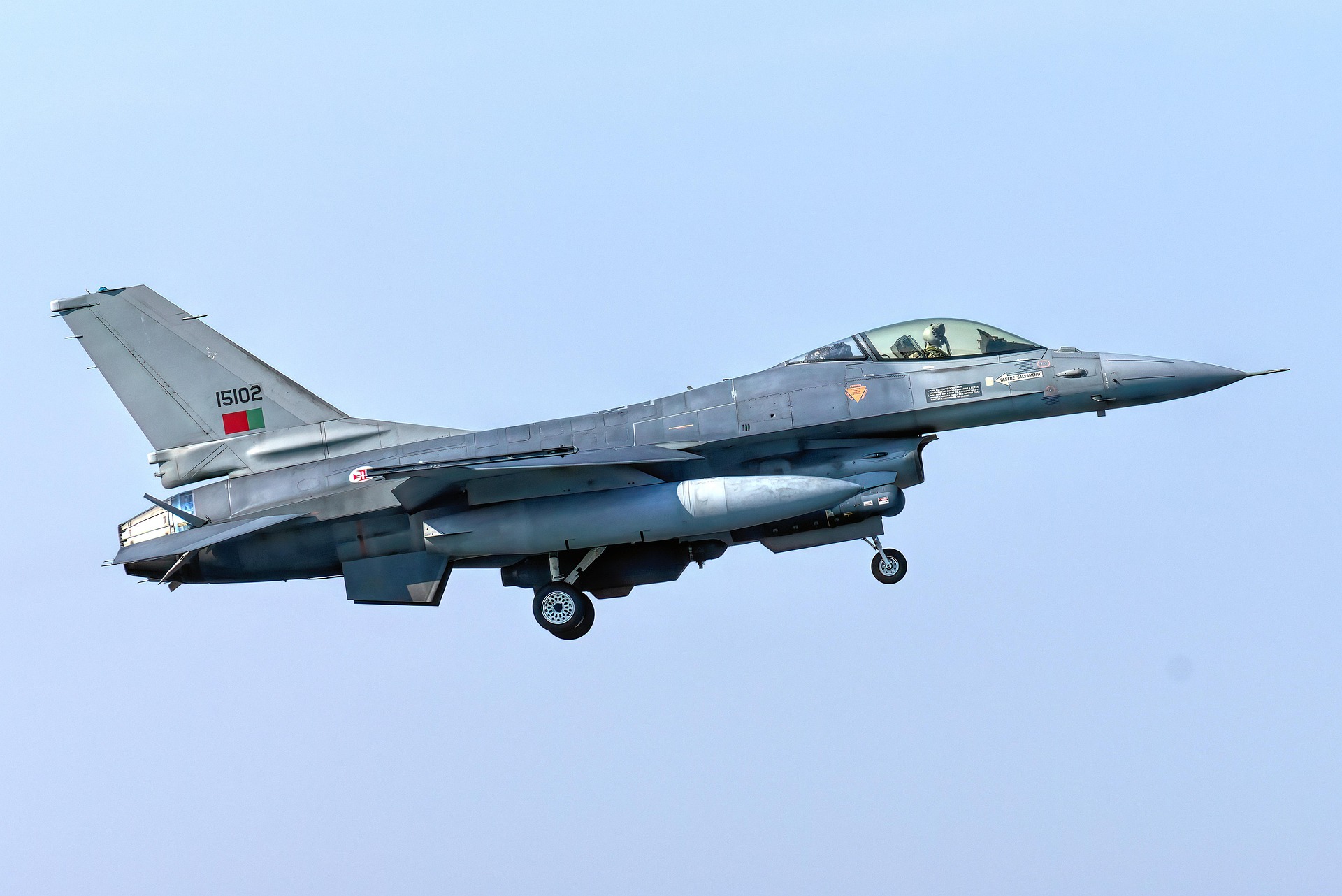 f-16 atac drona ucraineana bruiaj rusia