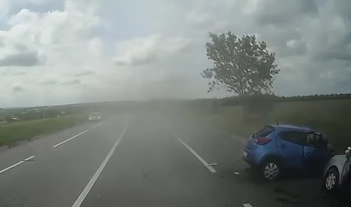 accident rutier DN 28