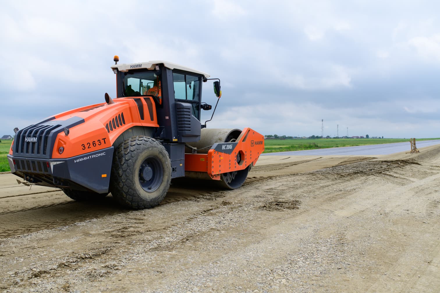 primii kilometri de asfalt autostrada moldovei a7